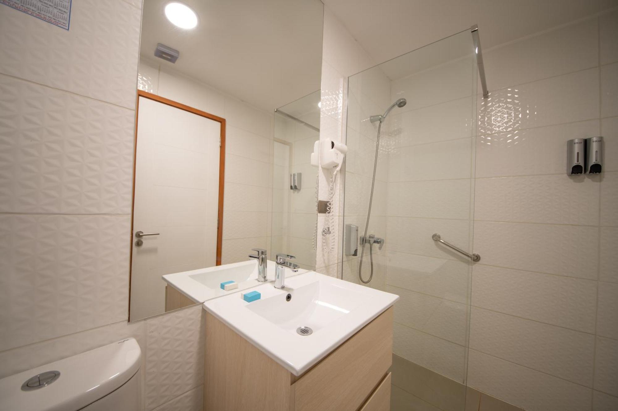 Gran Hotel Aysen Puerto Aisen Dış mekan fotoğraf